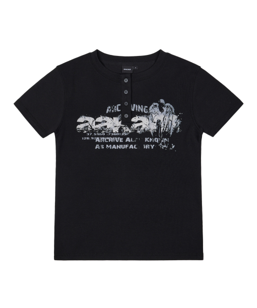 AAKAM(アーカム)の「Crack Henry Neck Half Top (Black)(Tシャツ/カットソー・レディース・その他・1/2)」の1枚目の写真