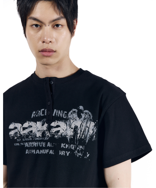 AAKAM(アーカム)の「Crack Henry Neck Half Top (Black)(Tシャツ/カットソー・レディース・その他・1/2)」の12枚目の写真