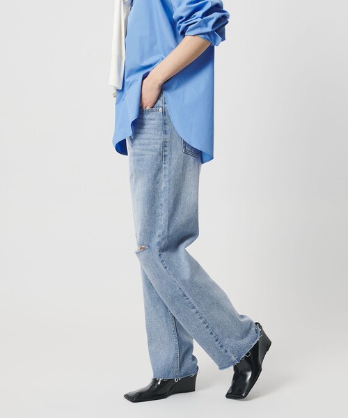 MARW UNITED ARROWS（マルゥ ユナイテッドアローズ）の「＜MARW UNITED ARROWS＞クラッシュ デニム パンツ（デニムパンツ・レディース・ライトブルー・36/38）」の2枚目の写真