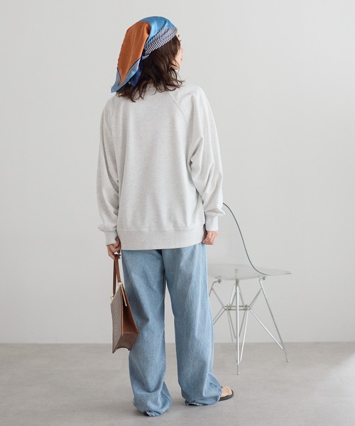 HEART MARKET(ハートマーケット)の「カレッジラグラン裏毛プルオーバー(Tシャツ/カットソー・レディース・チャコール/ブルー/グレー・FREE)」の14枚目の写真