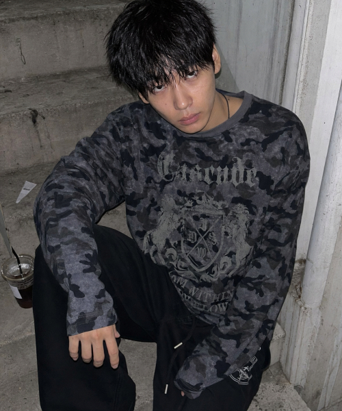 IDWS(アイドンワナセル)の「Draft Long Sleeve Dark Multi(Tシャツ/カットソー・レディース・その他・1/2/0)」の3枚目の写真