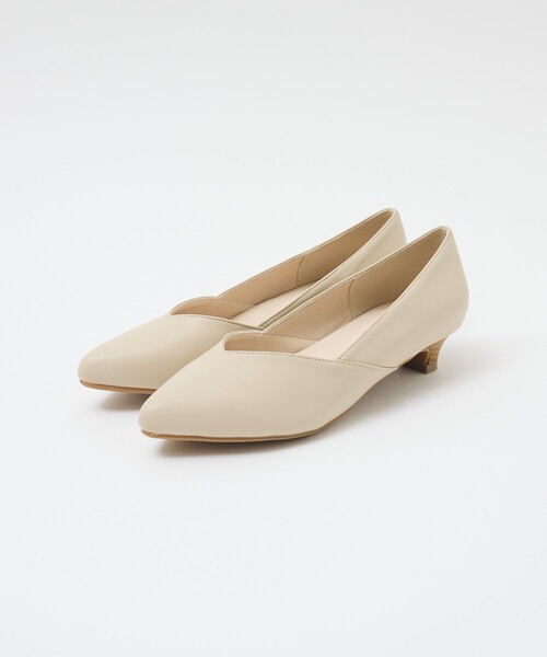 Au BANNISTER（オゥバニスター）の「【販売店舗限定】Vカットパンプス（パンプス・レディース・ブラック/アイボリー/シルバー・38/36/37/39/35）」の21枚目の写真