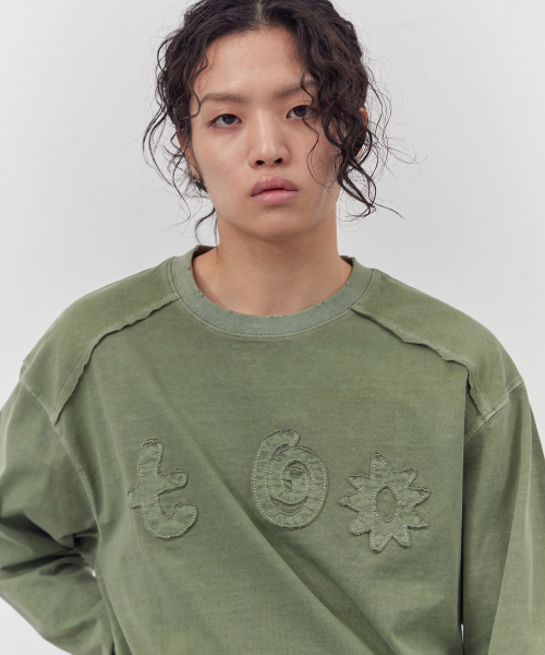 TONY LAWRENCE（トニーローレンス）の「ピグメントアプリケロングスリーブウォッシュドグリーン（Tシャツ/カットソー・レディース・その他・1/2）」の3枚目の写真