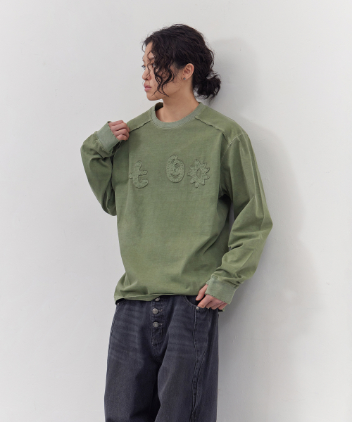 TONY LAWRENCE（トニーローレンス）の「ピグメントアプリケロングスリーブウォッシュドグリーン（Tシャツ/カットソー・レディース・その他・1/2）」の6枚目の写真