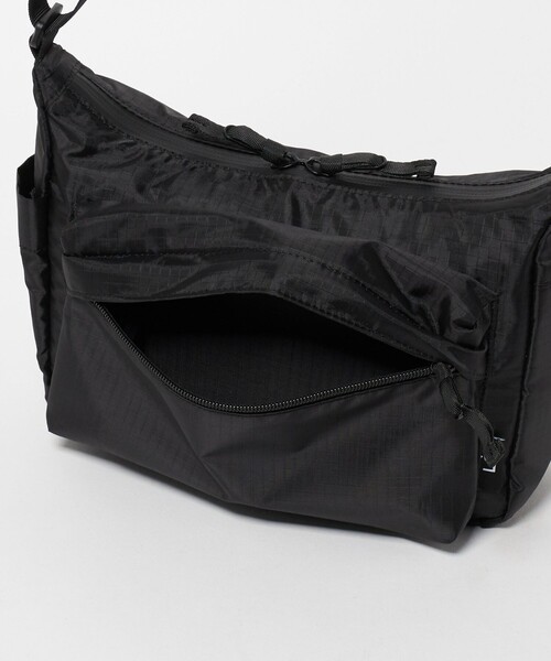 UNITED ARROWS(ユナイテッドアローズ)の「<LC by LOWERCASE>RIPSTOP SHOULDER BAG LC04R/ショルダーバッグ(ショルダーバッグ・メンズ・ブラック・FREE)」の13枚目の写真