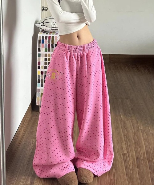 AsheKsha(アシクシャ)の「水玉柄のワイドパンツ(スウェットパンツ・レディース・ピンク・M)」の20枚目の写真