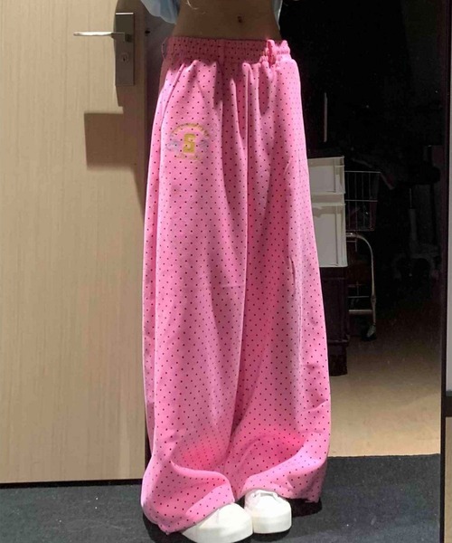 AsheKsha(アシクシャ)の「水玉柄のワイドパンツ(スウェットパンツ・レディース・ピンク・M)」の10枚目の写真