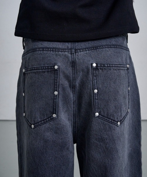 THE CLE(ザクレ)の「STUDS DENIM / スタッズデニム(デニムパンツ・メンズ・ブラック/グレー/ブルー・LARGE/MEDIUM/SMALL)」の22枚目の写真