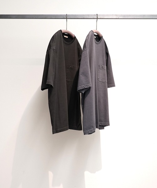 TROVE(トローヴ)の「TROVE / ORGANIC COTTON POCKET T-SHIRT(Tシャツ/カットソー・メンズ・スミクロ/ネイビー・1/3)」の4枚目の写真