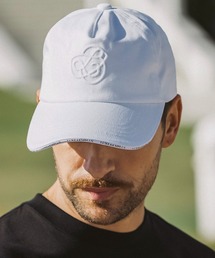 LUXEAKMPLUS（リュクスエイケイエムプラス）の「LUXEAKMPLUS(リュクスエイケイエムプラス)ゴルフ エンボスロゴキャップ（キャップ）」