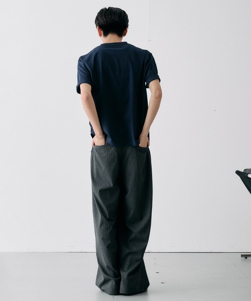 Adoon plain(アドーンプレーン)の「WAVE LOGO STUDDED T / ウェーブロゴスタッズデザインTシャツ(Tシャツ/カットソー・メンズ・ブラック/ネイビー/杢グレー/オフホワイト・LARGE/MEDIUM)」の22枚目の写真