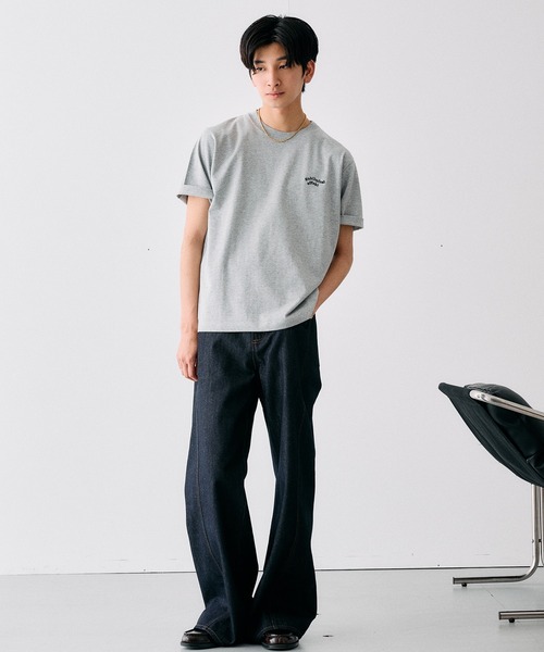 Adoon plain(アドーンプレーン)の「WAVE LOGO STUDDED T / ウェーブロゴスタッズデザインTシャツ(Tシャツ/カットソー・メンズ・ブラック/ネイビー/杢グレー/オフホワイト・LARGE/MEDIUM)」の10枚目の写真