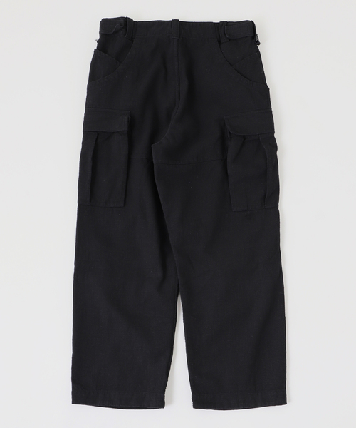 JOURNAL STANDARD(ジャーナルスタンダード)の「Eighteen East WIDE TAC CARGO-Ctn Basket(カーゴパンツ・メンズ・ブラック系その他・MEDIUM/SMALL)」の2枚目の写真