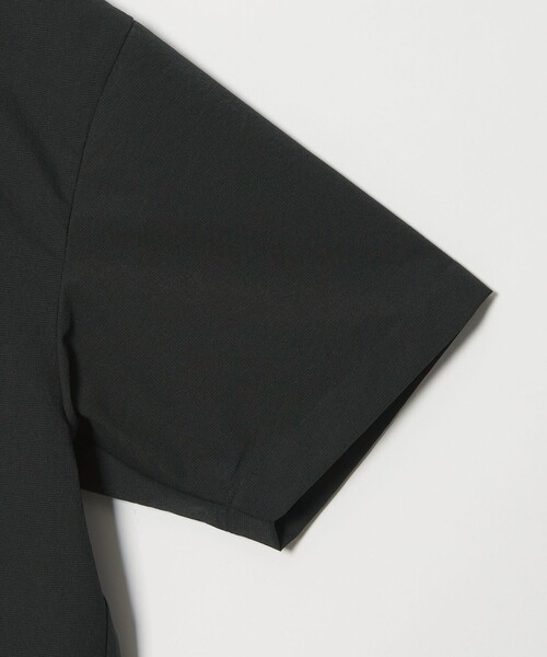 UNITED ARROWS GOLF(ユナイテッドアローズゴルフ)の「メンズ ミニリップ ショートスリーブ シャツ 防しわ 2WAYストレッチ(シャツ/ブラウス・メンズ・ブラック/ライム・L/XL/M/S)」の20枚目の写真