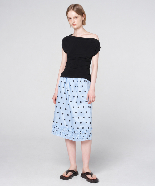 320SHOWROOM(320ショールーム)の「Polka Dot Satin Ruffle Elastic Waist Skirt Skyblue(スカート・レディース・スカイブルー・FREE)」の2枚目の写真