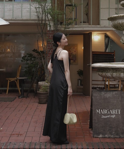 Callarus（カラルス）の「サテンワンピースセットアップ（ベアトップ＋キャミワンピース）［Callarus］（ワンピース・レディース・グレー/ブラック・M/S/LL/L）」の9枚目の写真