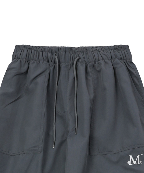 MUCENT(ムセント)の「テンダーパラシュートアウトポケットワイドパンツ(2カラー)(スウェットパンツ・レディース・チャコール/ブラック・FREE/1)」の9枚目の写真