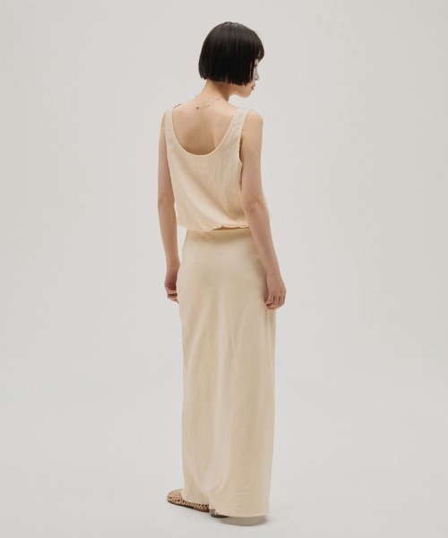 TODAYFUL（トゥデイフル）の「TODAYFUL Washer Pencil Skirt（スカート・レディース・ブラック/オフホワイト/エンジ・36/38）」の13枚目の写真