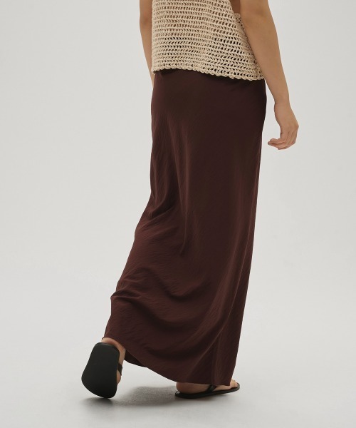 TODAYFUL（トゥデイフル）の「TODAYFUL Washer Pencil Skirt（スカート・レディース・ブラック/オフホワイト/エンジ・36/38）」の9枚目の写真