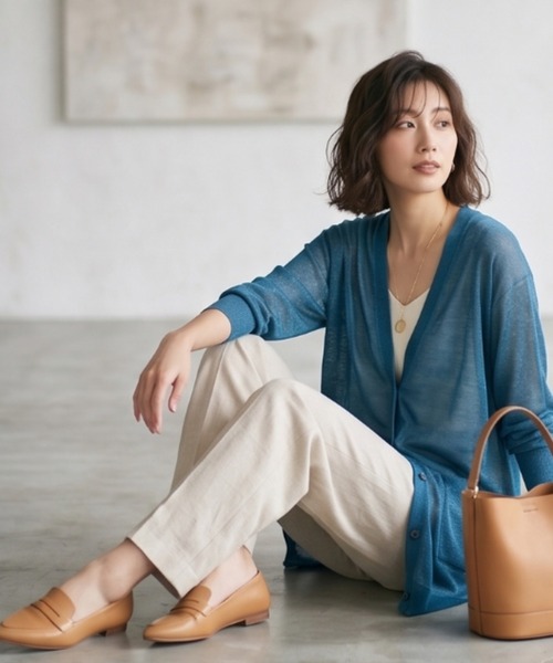 RAPASTEL(ラパステル)の「【接触冷感/冷房対策】ラメ糸 Vネック シアーカーディガン ロング ボタン(カーディガン/ボレロ・レディース・グリーン/ブルー/パープル/グレー・FREE)」の16枚目の写真
