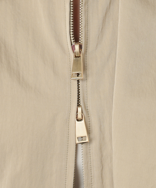 IENA LA BOUCLE（イエナラブークル）の「《洗える》IENA LA BOUCLE パウダリータフタブルゾン（その他アウター・レディース・ベージュ系その他/ブラック・FREE）」の4枚目の写真
