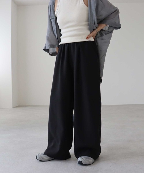 zena(ジェナ)の「ペインターイージーパンツ(その他パンツ・レディース・ブラウン系その他/グレイッシュベージュ/ブラック・FREE)」の5枚目の写真