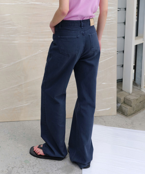 LEVAR(レバー)の「Relaxed Oxford Denim - Stone Navy(デニムパンツ・レディース・その他・XS-Short/S-Short/M-Short/XS-Long/S-Long/M-Long)」の3枚目の写真