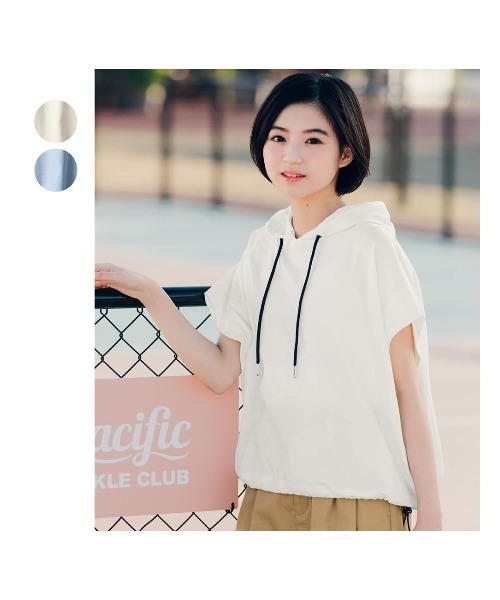 Belle Maison（ベルメゾン）の「【STANDARD me】裾スピンドルデザイン綿素材半袖Ｔシャツパーカ（Tシャツ/カットソー・キッズ・オフホワイト/ライトブルー・M/S/XS/XXS）」の3枚目の写真