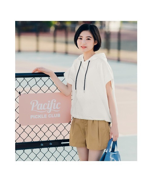Belle Maison（ベルメゾン）の「【STANDARD me】裾スピンドルデザイン綿素材半袖Ｔシャツパーカ（Tシャツ/カットソー・キッズ・オフホワイト/ライトブルー・M/S/XS/XXS）」の9枚目の写真