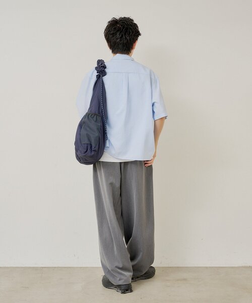 WHIMSIC(ウィムジック)の「【UNISEX】シアサッカーストライプシャツ(シャツ/ブラウス・メンズ・ブルー/グリーン/イエロー・FREE)」の7枚目の写真