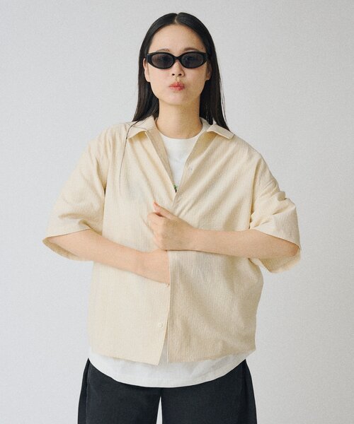 WHIMSIC(ウィムジック)の「【UNISEX】シアサッカーストライプシャツ(シャツ/ブラウス・メンズ・ブルー/グリーン/イエロー・FREE)」の15枚目の写真