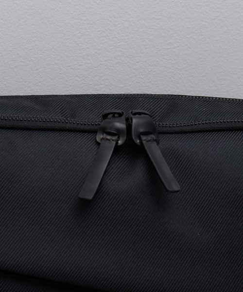 COMME CA MEN(コムサメン)の「【COMME CA MEN】オブリック ボディクロスバッグ 7136(ボディバッグ/ウエストポーチ・メンズ・ブラック/ネイビー・FREE)」の8枚目の写真
