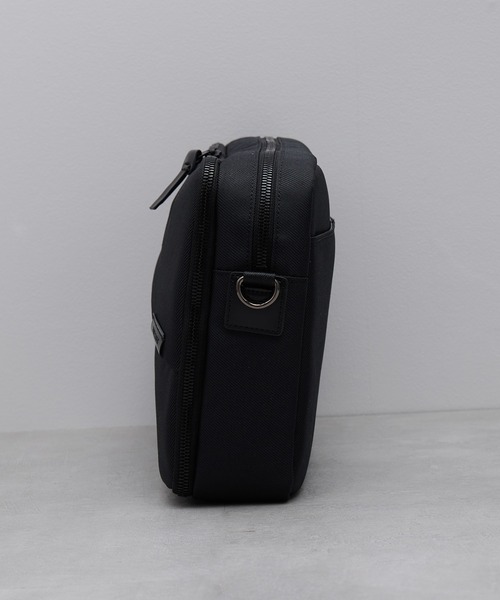 COMME CA MEN(コムサメン)の「【COMME CA MEN】オブリック ボディクロスバッグ 7136(ボディバッグ/ウエストポーチ・メンズ・ブラック/ネイビー・FREE)」の4枚目の写真