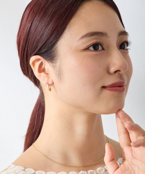CALIN STANDARD(カリンスタンダード)の「◆金属アレルギー対応◆◆made in japan◆ 【高品質ポスト】【純金・純銀厚メッキ】ダブルライン ジルコニアセラミックポストピアス(ピアス(両耳用)・レディース・シルバー/ゴールド/ピンクゴールド・FREE)」の10枚目の写真