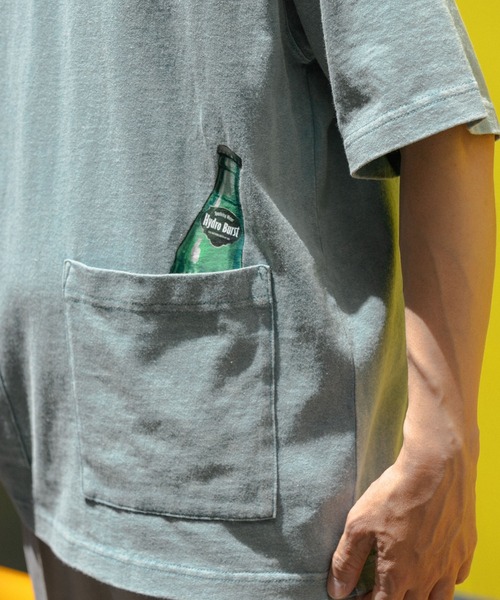ITEMS URBANRESEARCH(アイテムズ アーバンリサーチ)の「USEDライクビバレッジプリントTシャツ(Tシャツ/カットソー・メンズ・パープル/ミント/ブラック・MEDIUM/LARGE)」の18枚目の写真