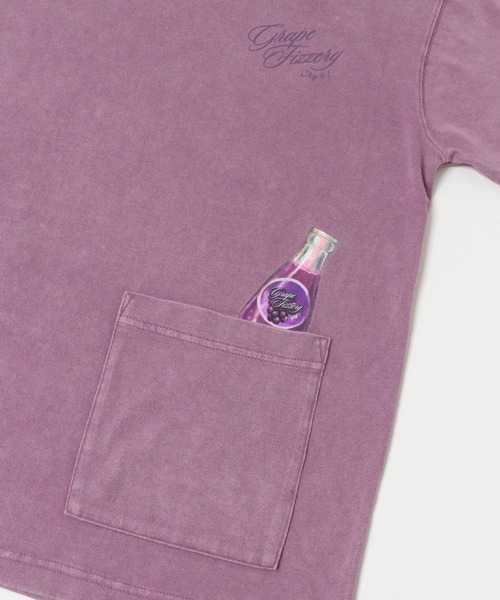 ITEMS URBANRESEARCH(アイテムズ アーバンリサーチ)の「USEDライクビバレッジプリントTシャツ(Tシャツ/カットソー・メンズ・パープル/ミント/ブラック・MEDIUM/LARGE)」の4枚目の写真