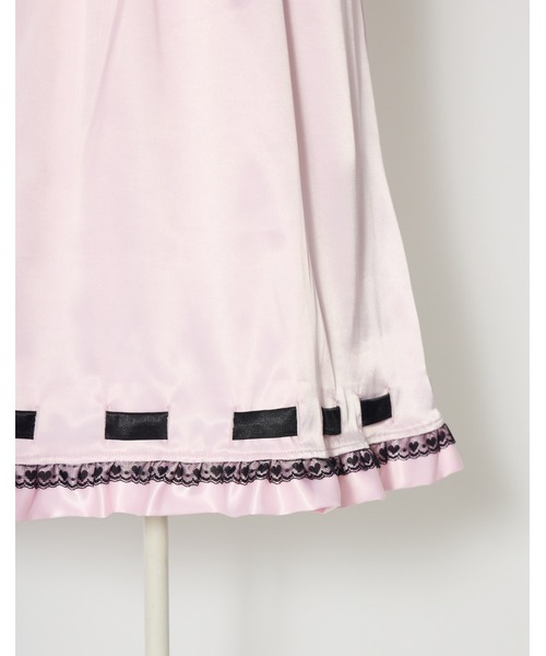 AVENCHUMU（アバンチュウム）の「Rhinestone quilting baby doll onepiece（ワンピース・レディース・ブラック/ピンク・FREE）」の3枚目の写真