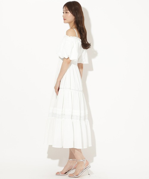 AND COUTURE(アンドクチュール)の「ピンタックティアードワンピース(ワンピース・レディース・ブラック/イエロー/オフホワイト・FREE)」の4枚目の写真