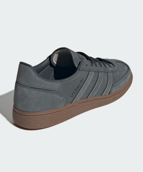 adidas(アディダス)の「ハンドボール スペツィアル / HANDBALL SPEZIAL / アディダスオリジナルス adidas Originals(スニーカー・メンズ・グレー・22.0cm/27.0cm/22.5cm/23.0cm/24.0cm/23.5cm/28.5cm/27.5cm/29.0cm/24.5cm/25.0cm/25.5cm/26.0cm/28.0cm/26.5cm)」の4枚目の写真