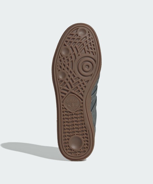 adidas(アディダス)の「ハンドボール スペツィアル / HANDBALL SPEZIAL / アディダスオリジナルス adidas Originals(スニーカー・メンズ・グレー・22.0cm/27.0cm/22.5cm/23.0cm/24.0cm/23.5cm/28.5cm/27.5cm/29.0cm/24.5cm/25.0cm/25.5cm/26.0cm/28.0cm/26.5cm)」の6枚目の写真
