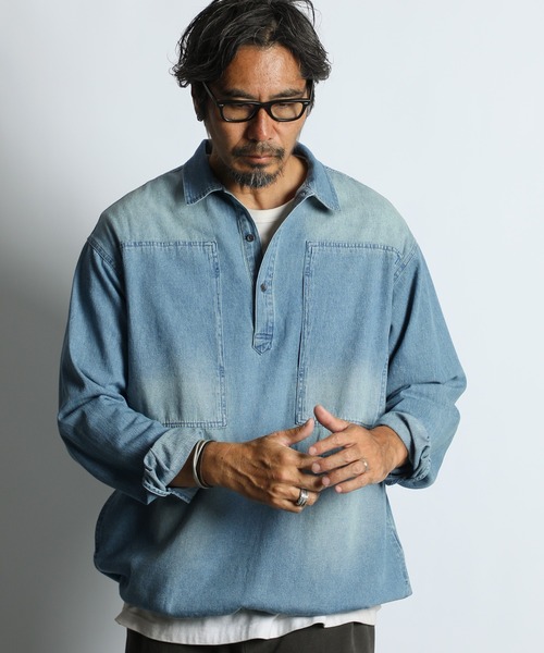 The DUFFER of ST.GEORGE(ザダファーオブセントジョージ)の「【WEB限定アイテム】8oz DENIM PULLOVER SHIRT:デニムプルオーバーシャツ / シャツブルゾン / ライトアウター(シャツ/ブラウス・メンズ・ライトインディゴブルー/インディゴブルー・X-LARGE/LARGE/MEDIUM)」の14枚目の写真