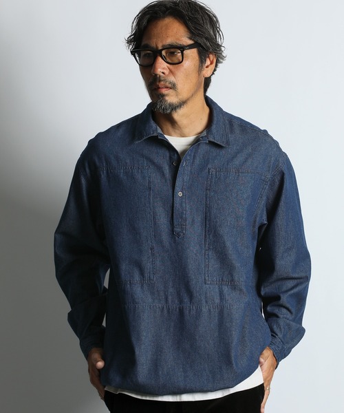 The DUFFER of ST.GEORGE(ザダファーオブセントジョージ)の「【WEB限定アイテム】8oz DENIM PULLOVER SHIRT:デニムプルオーバーシャツ / シャツブルゾン / ライトアウター(シャツ/ブラウス・メンズ・ライトインディゴブルー/インディゴブルー・X-LARGE/LARGE/MEDIUM)」の12枚目の写真