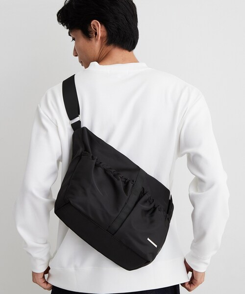 THE SHOP TK (ザ ショップ ティーケー )の「ダブルポケット ナイロンショルダーバッグ(ショルダーバッグ・メンズ・ダークグレー/ブラック・00)」の5枚目の写真