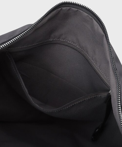 THE SHOP TK (ザ ショップ ティーケー )の「ダブルポケット ナイロンショルダーバッグ(ショルダーバッグ・メンズ・ダークグレー/ブラック・00)」の15枚目の写真