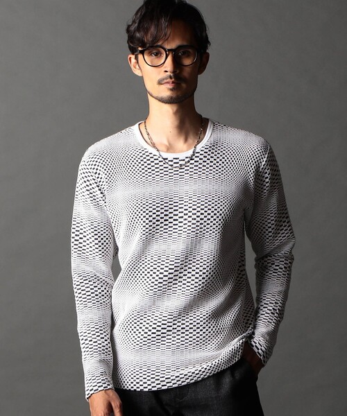 NICOLE CLUB FOR MEN(ニコルクラブフォーメン)の「ジオメトリックブリスタープルオーバー(Tシャツ/カットソー・メンズ・その他2/ホワイト/その他3/ブラック・XL/L/M)」の3枚目の写真