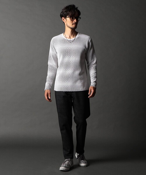 NICOLE CLUB FOR MEN(ニコルクラブフォーメン)の「ジオメトリックブリスタープルオーバー(Tシャツ/カットソー・メンズ・その他2/ホワイト/その他3/ブラック・XL/L/M)」の8枚目の写真