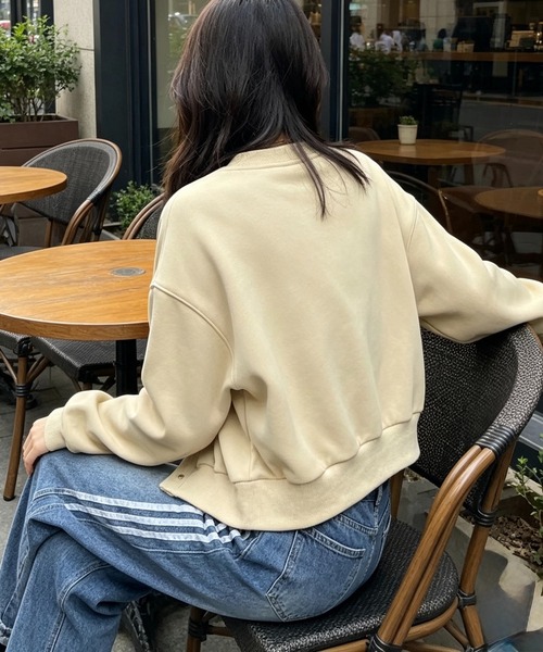 SHOUYO(ショウヨウ)の「英字プリントスウェットカーディガン(カーディガン/ボレロ・レディース・ベージュ・M)」の6枚目の写真