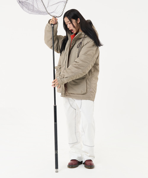 AECA(エイカ)の「N3B HOODED MILITARY PARKA-LIGHT GREY(ナイロンジャケット・メンズ・その他・M)」の13枚目の写真