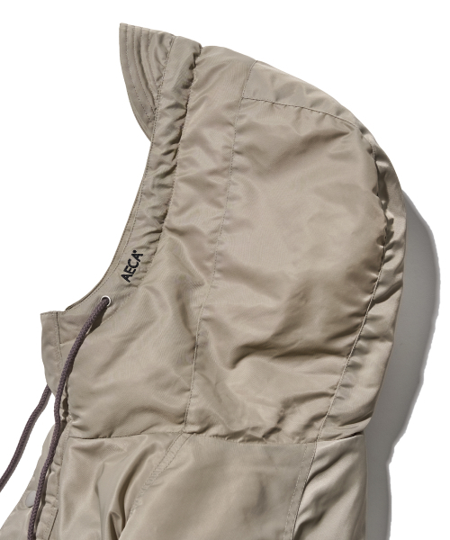 AECA(エイカ)の「N3B HOODED MILITARY PARKA-LIGHT GREY(ナイロンジャケット・メンズ・その他・M)」の16枚目の写真