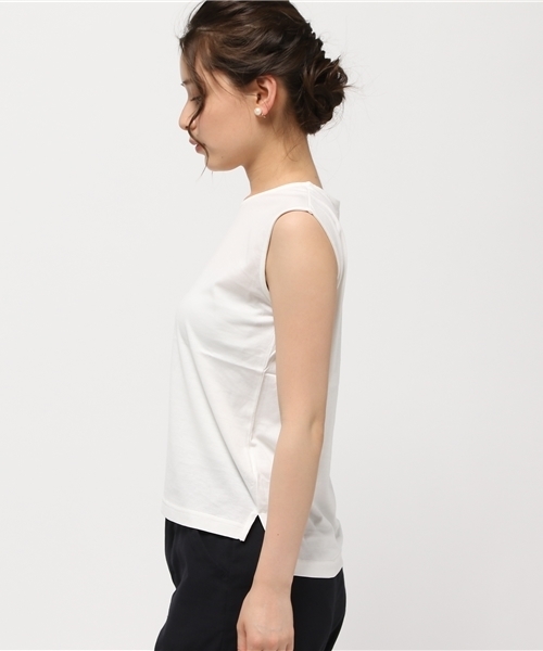 NATURAL BEAUTY BASIC（ナチュラルビューティーベーシック）の「【AneCan 6月号掲載】60/2SUVIN天竺カットソー（Tシャツ/カットソー・レディース・ホワイト系その他/ブラック/カーキ・MEDIUM）」の8枚目の写真